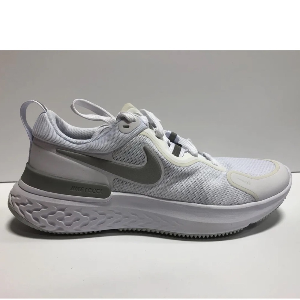 Nike White and Gray Athletic Shoes